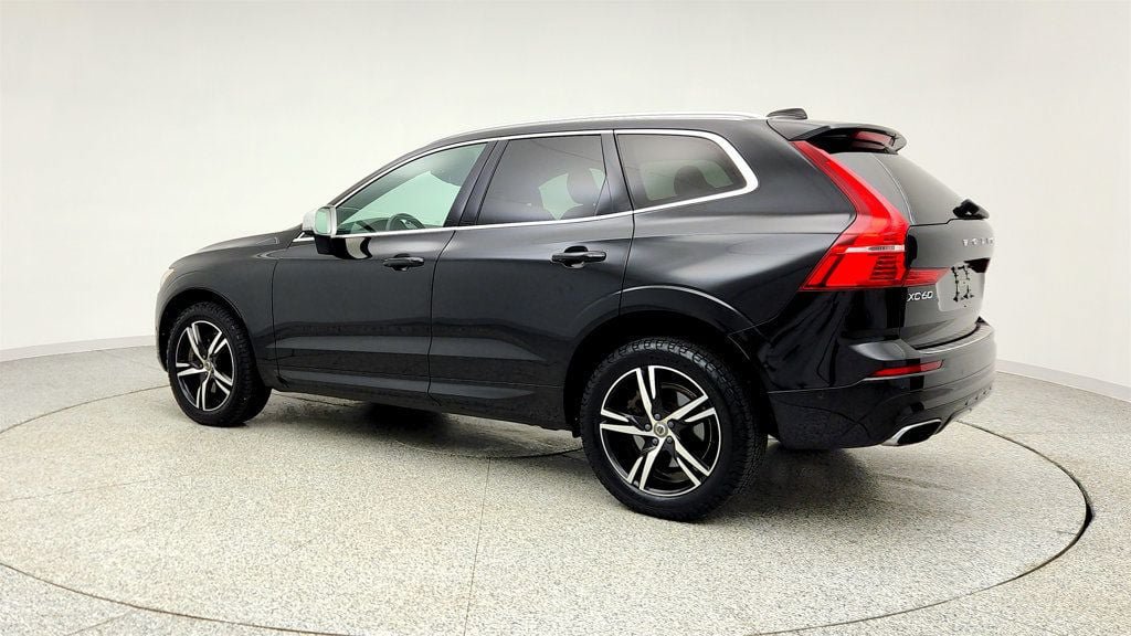 Used 2018 Volvo XC60 T6 R-Design w/ Convenience Package AWD/4WD image 7