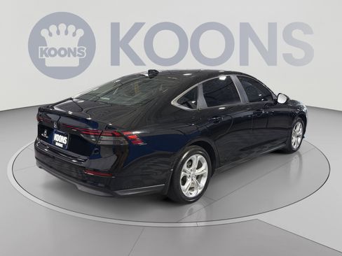 Used 2023 Honda Accord LX image 7