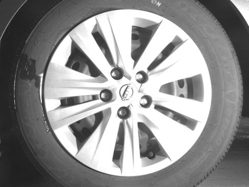 Used 2025 Nissan Sentra S image 14