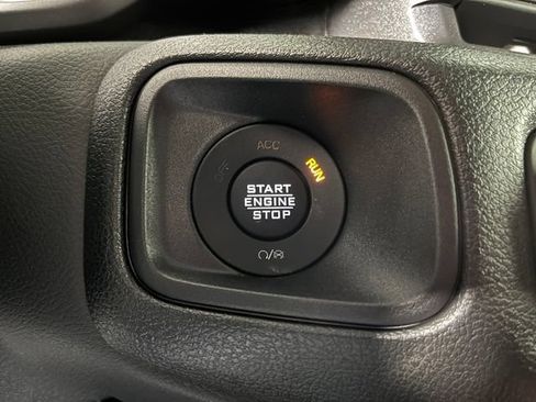 Used 2026 Jeep Wrangler Unlimited Sport AWD/4WD image 23