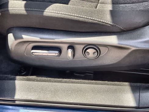 Used 2023 Honda Accord EX image 31