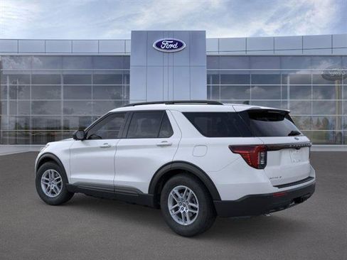 New 2026 Ford Explorer Active image 4