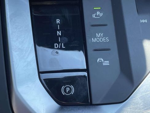 Used 2025 BMW 228i xDrive AWD/4WD image 30