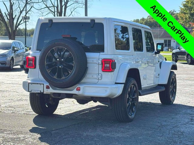 Used 2021 Jeep Wrangler Unlimited Sahara AWD/4WD image 33