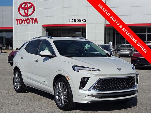 Used 2024 Buick Encore GX Avenir image 1