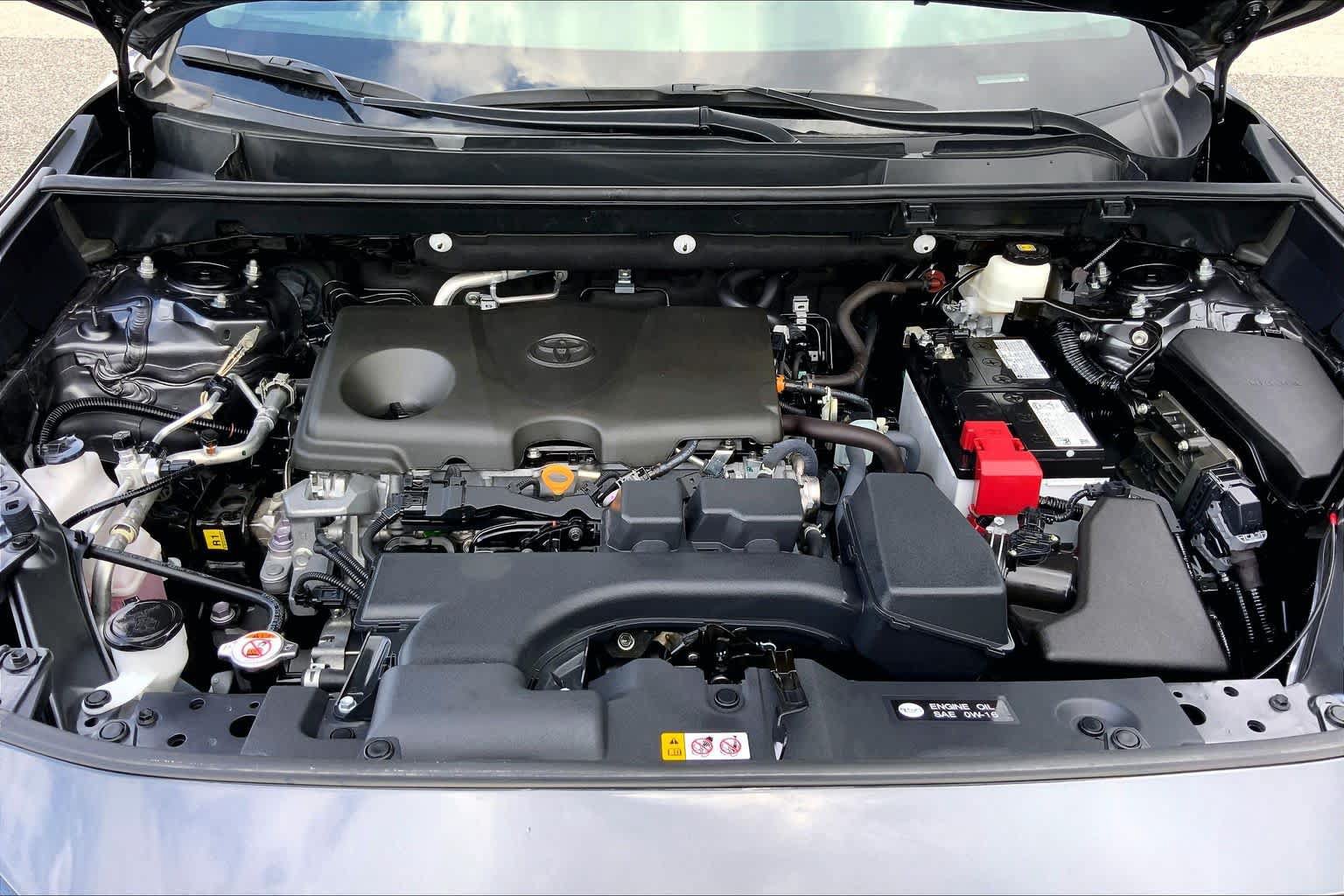 Certified 2024 Toyota RAV4 XLE FWD image 31