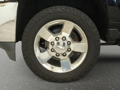 Used 2016 Chevrolet Silverado 2500 LTZ w/ Duramax Plus Package image 13