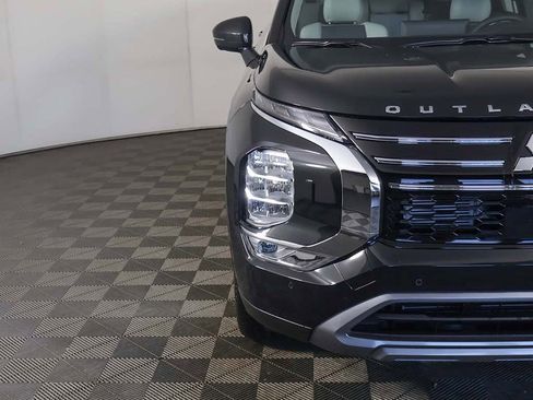 New 2026 Mitsubishi Outlander SE AWD/4WD image 15