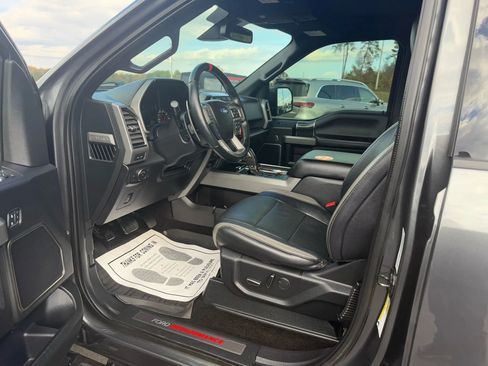 Used 2018 Ford F150 Raptor w/ Equipment Group 802A Luxury image 10