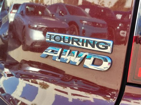 Used 2021 Honda Pilot Touring image 10