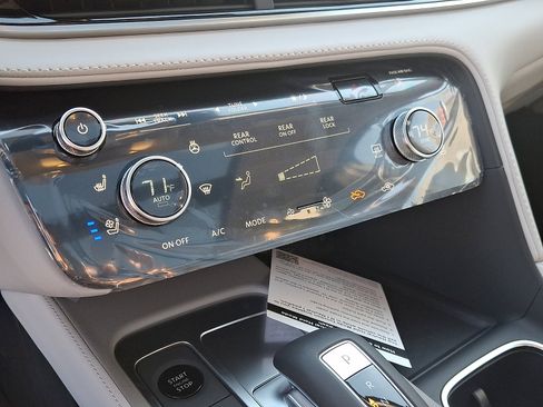 New 2026 INFINITI QX60 Luxe w/ Cargo Package image 11