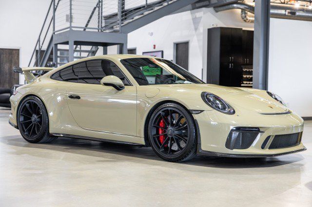 Used 2018 Porsche 911 GT3 RWD image 8