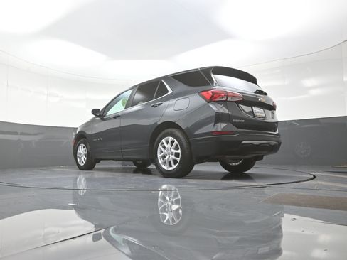 Used 2023 Chevrolet Equinox LT image 9