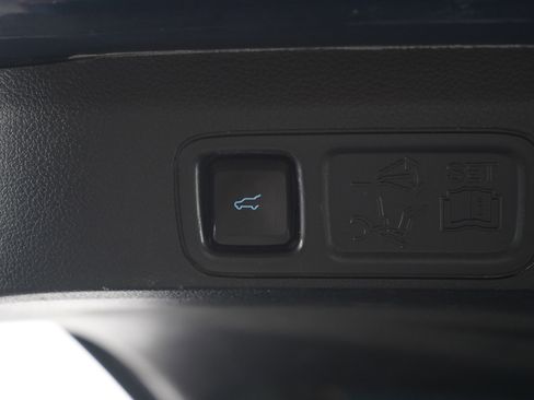 Used 2020 Ford Expedition Limited w/ Equipment Group 301A image 19