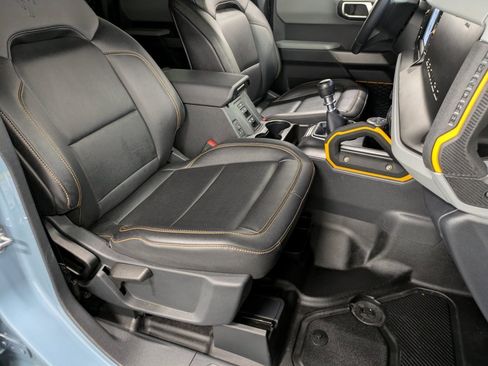 Used 2021 Ford Bronco Badlands image 28