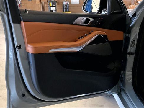 New 2026 BMW X7 xDrive40i image 10