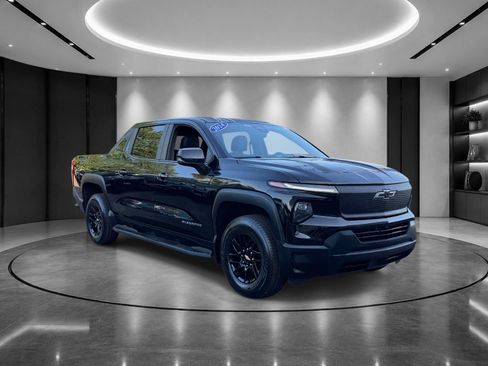 Certified 2024 Chevrolet Silverado EV W/T AWD/4WD image 2