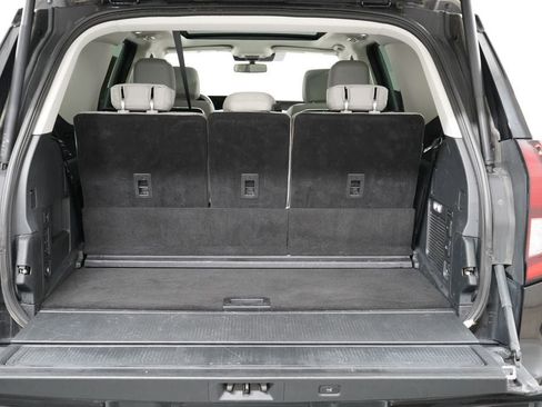 Certified 2025 Ford Expedition Active AWD/4WD image 31