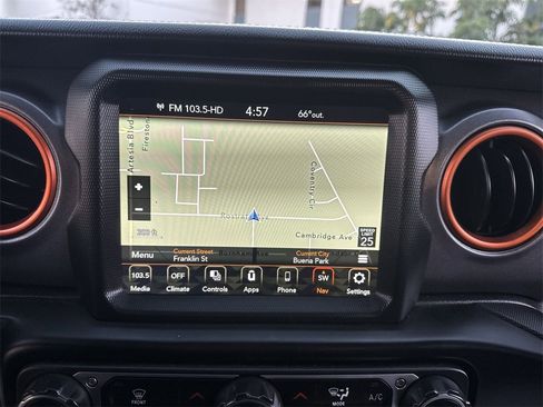 Used 2021 Jeep Gladiator Mojave image 20