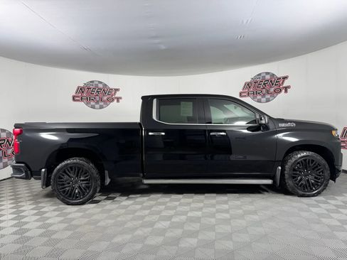 Used 2020 Chevrolet Silverado 1500 High Country w/ Technology Package image 8