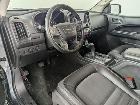 Used 2015 GMC Canyon SLE w/ All-Terrain Package image 11
