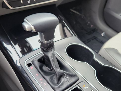 Used 2020 Kia Sorento SX image 11