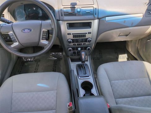 Used 2012 Ford Fusion SE FWD image 16