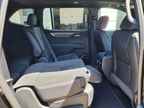 New 2026 GMC Acadia AT4 AWD/4WD image 48