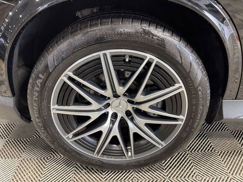 Used 2024 Mercedes-Benz GLC 43 AMG 4MATIC w/ Driver Assistance Package image 45