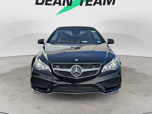 Used 2017 Mercedes-Benz E 400 Cabriolet image 3