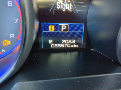 Used 2019 Subaru Outback 2.5i Premium image 17