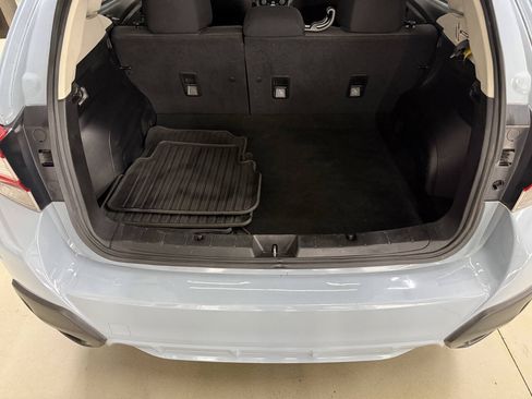Used 2018 Subaru Crosstrek 2.0i AWD/4WD image 9