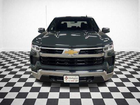 New 2026 Chevrolet Silverado 1500 LT image 3
