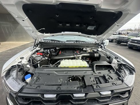 Used 2025 Ford F150 Raptor image 32