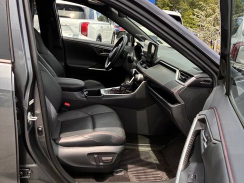 Used 2024 Toyota RAV4 XSE w/ Premium Package AWD/4WD image 21