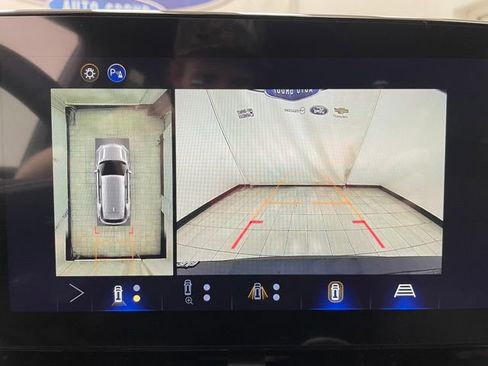 New 2026 Chevrolet Equinox LT w/ Safety and Technology Package AWD/4WD image 6
