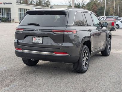 New 2025 Jeep Grand Cherokee Limited w/ Luxury Tech Group II