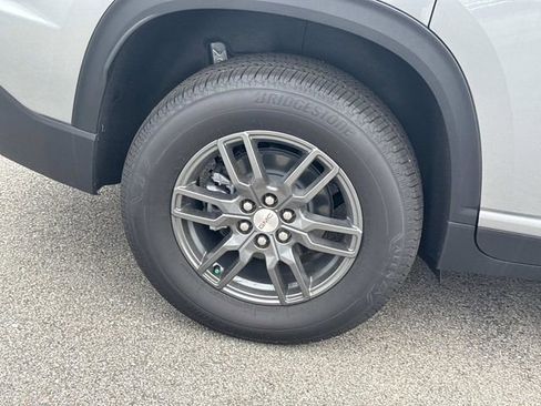 New 2026 GMC Acadia Elevation FWD image 11