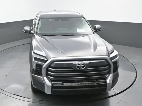 Used 2024 Toyota Tundra Limited AWD/4WD image 30