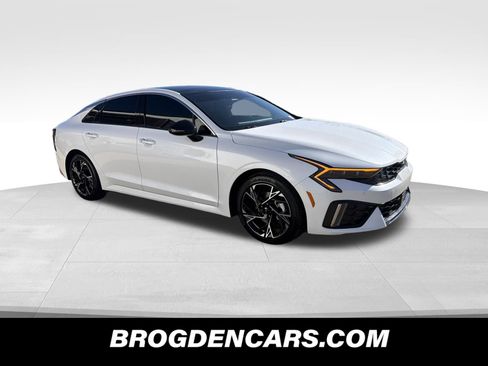 Used 2025 Kia K5 GT-Line w/ GT-Line Premium Package image 1