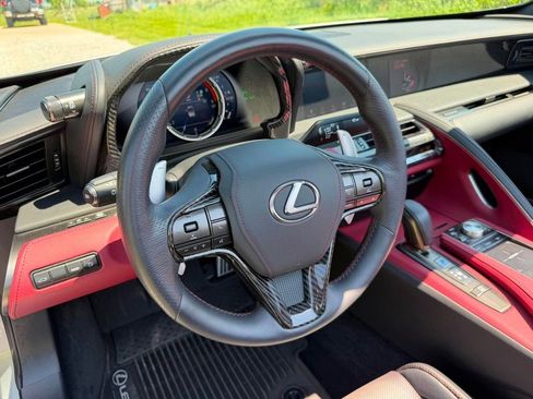 Used 2022 Lexus LC 500 Convert w/ Accessory Package RWD image 17