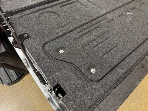 Used 2024 Ford F350 Lariat w/ Lariat Ultimate Package image 14