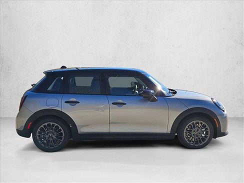 New 2026 MINI Cooper 4-Door Hardtop image 4