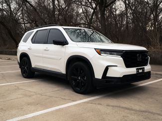 Used 2025 Honda Pilot Black Edition video 2