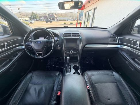 Used 2016 Ford Explorer Sport image 20