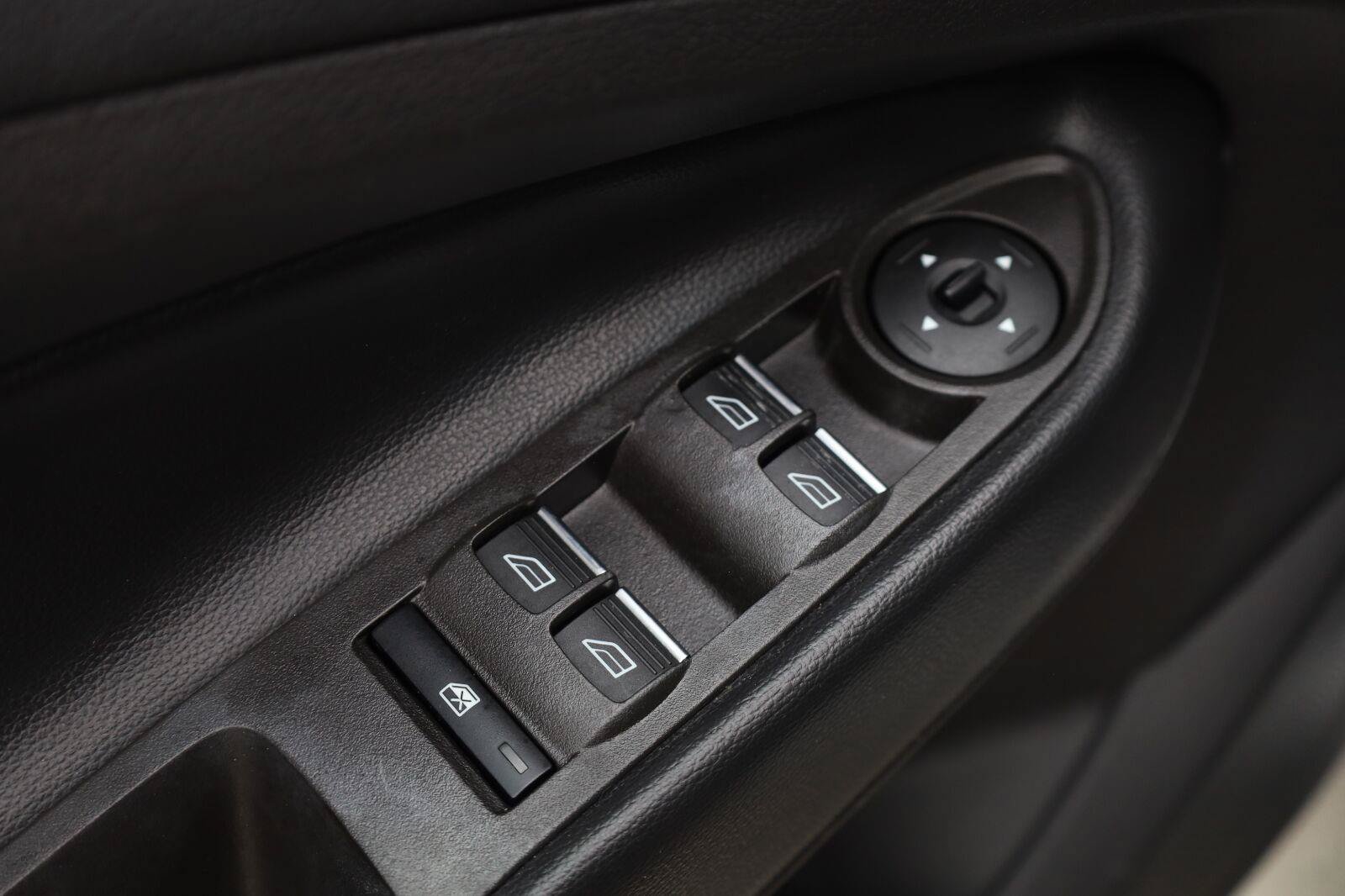 Used 2019 Ford Escape SEL FWD image 37