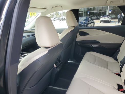 Used 2023 Lexus RX 350 FWD image 13