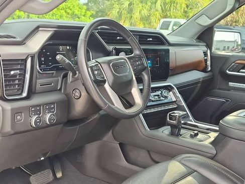 Certified 2022 GMC Sierra 1500 Denali AWD/4WD image 11
