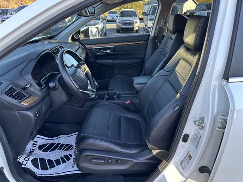 Used 2018 Honda CR-V Touring image 12
