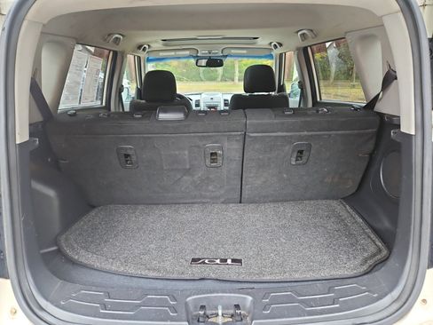 Used 2013 Kia Soul + w/ Audio Pkg image 19
